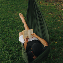 Load image into Gallery viewer, FERN GREEN TRAVEL HAMMOCK