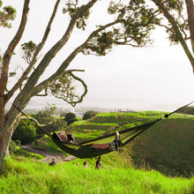 Load image into Gallery viewer, FERN GREEN TRAVEL HAMMOCK
