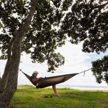 Load image into Gallery viewer, BARK BROWN TRAVEL HAMMOCK
