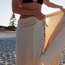 Load image into Gallery viewer, BEIGE / IVORY TURKISH TOWEL
