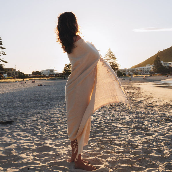 BEIGE / IVORY TURKISH TOWEL